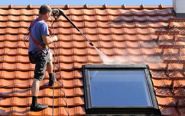 roof cleaning Mossley